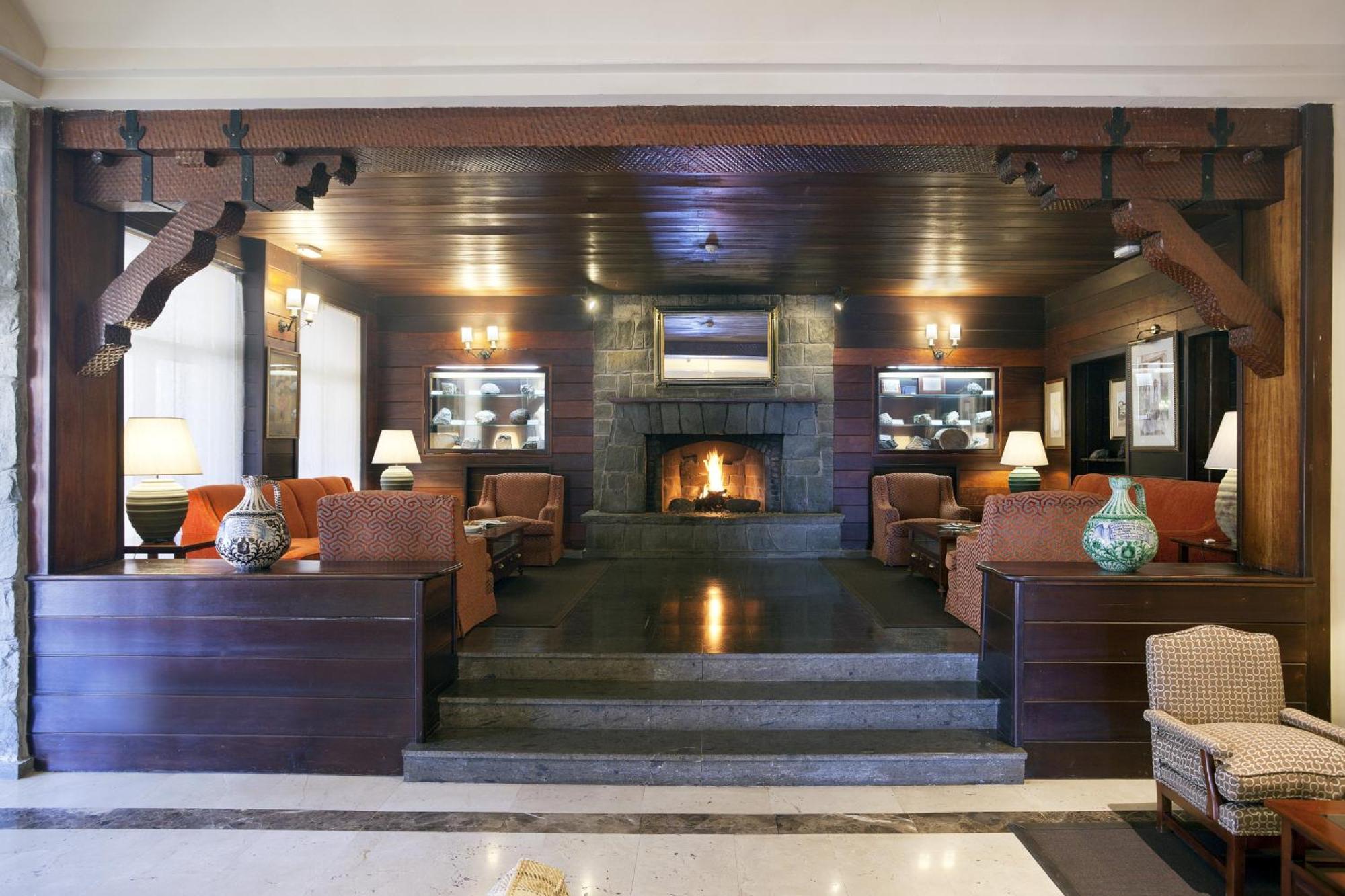 Parador De Las Canadas Del Teide La Orotava Kültér fotó